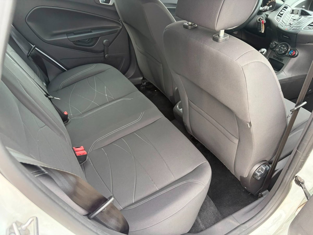 Ford Fiesta 1.2 60CV 5p. Tit. (12)