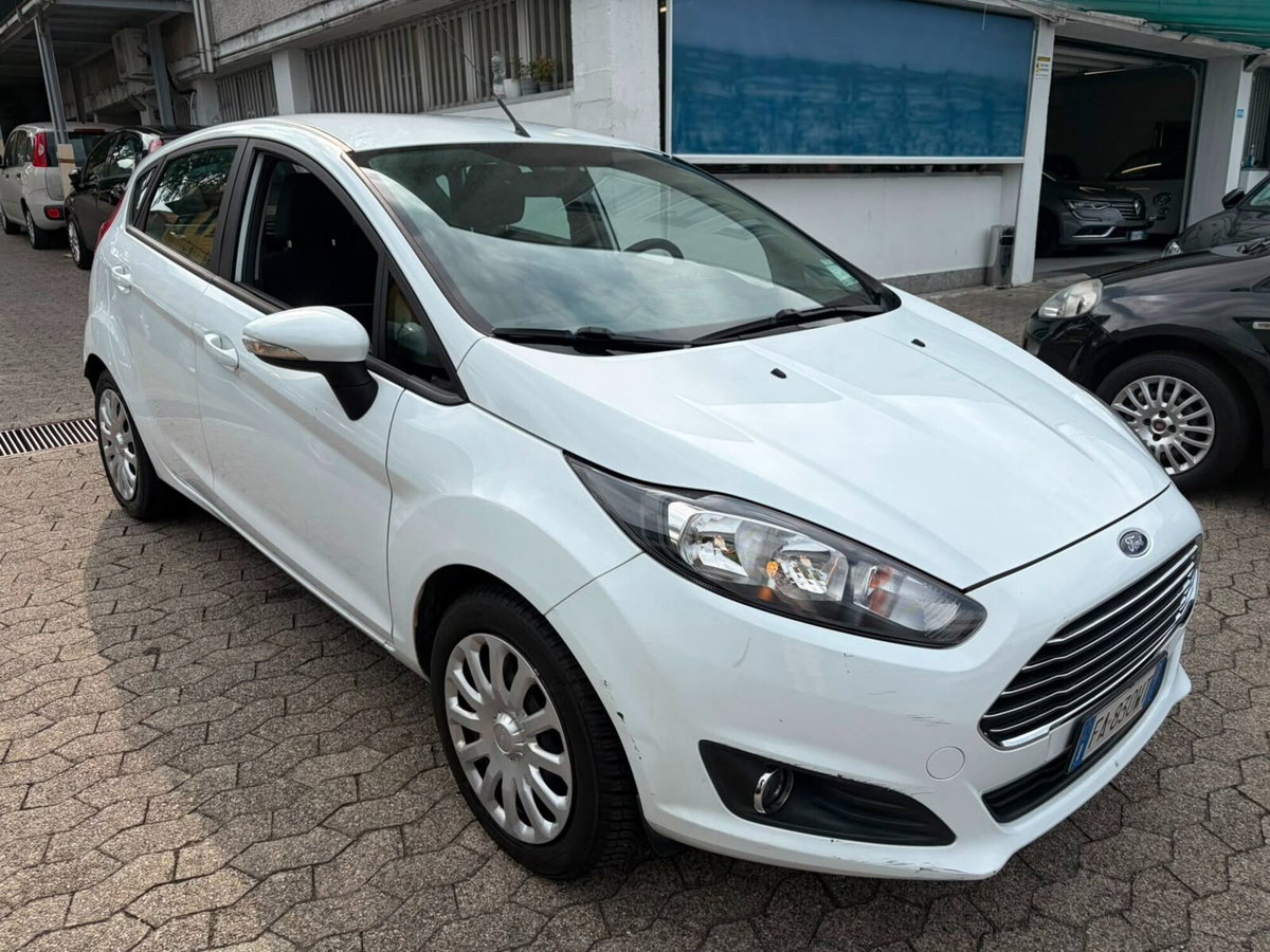 Ford Fiesta 1.2 60CV 5p. Tit. (3)