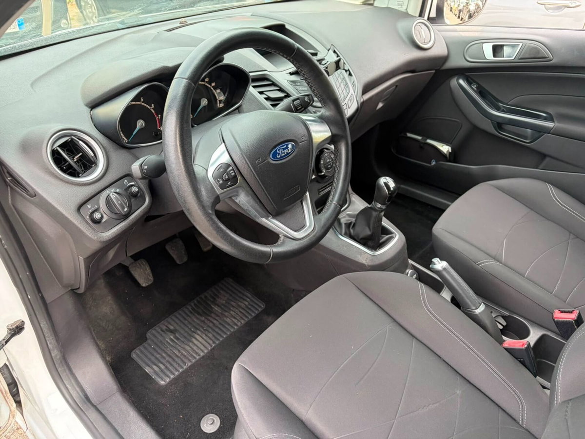 Ford Fiesta 1.2 60CV 5p. Tit. (8)
