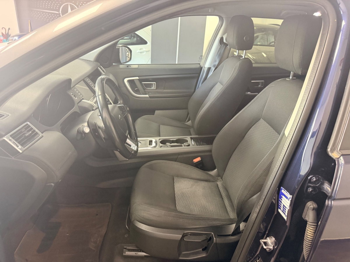Land Rover Discovery Sport 2.0 TD4 150 CV SE (6)