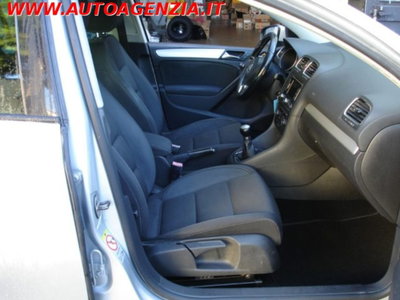 Volkswagen Golf 1.6 TDI DPF 5p. Comfortline (11)