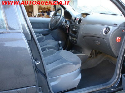 Citroen C3 1.4 HDi 70 Exclusive (14)