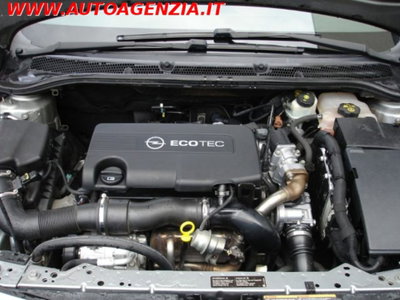 Opel Astra 1.7 CDTI 110CV 5 porte Cosmo (12)