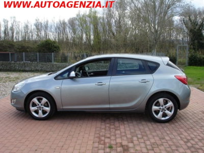 Opel Astra 1.7 CDTI 110CV 5 porte Cosmo (3)