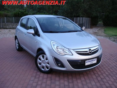 Opel Corsa 1.3 CDTI 75CV 5 porte Club usata