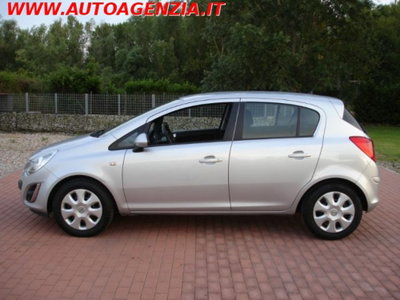 Opel Corsa 1.3 CDTI 75CV 5 porte Club (2)