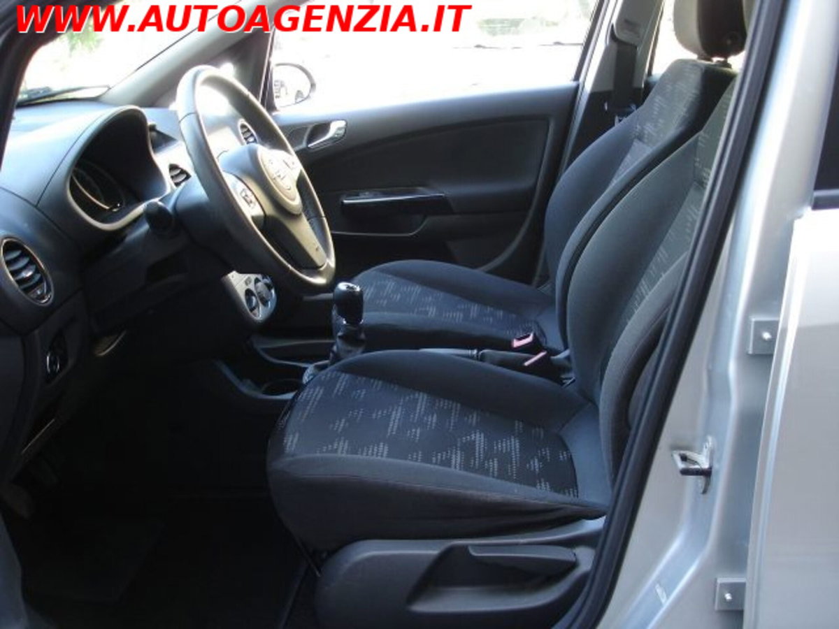 Opel Corsa 1.3 CDTI 75CV 5 porte Club (7)
