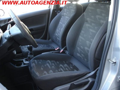 Opel Corsa 1.3 CDTI 75CV 5 porte Club (8)