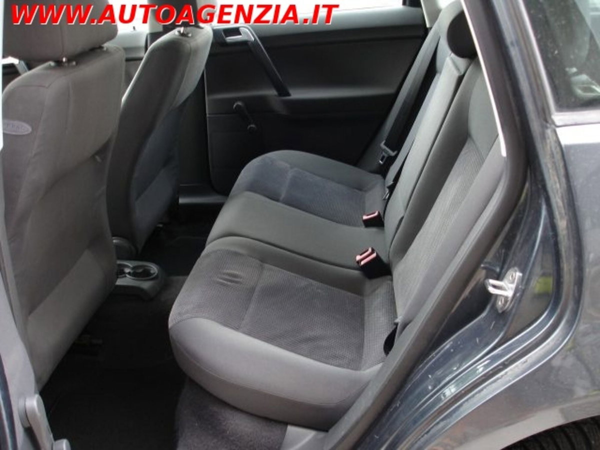 Volkswagen Polo 1.4 TDI 5p. Comfortline (9)