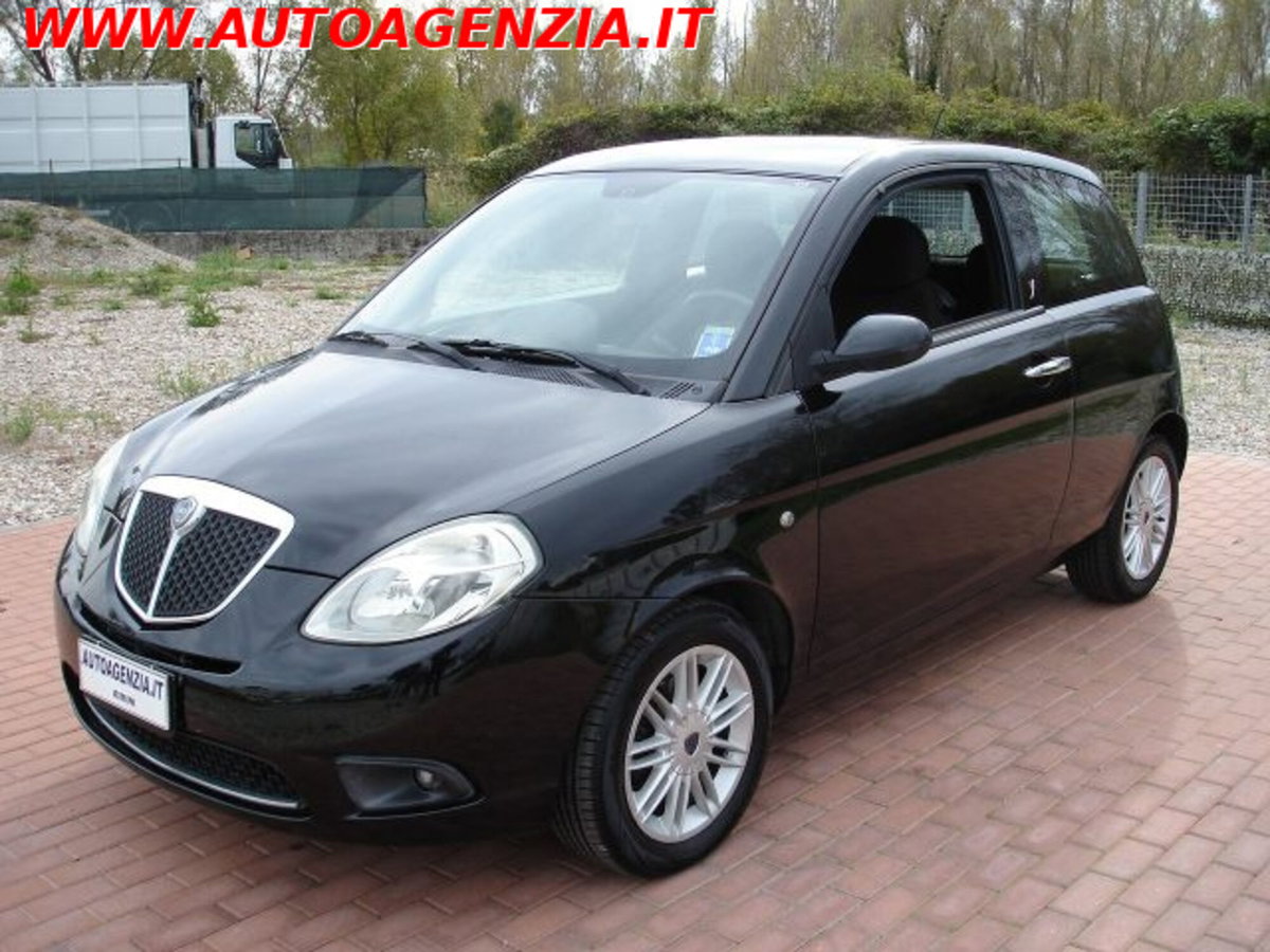 Lancia Ypsilon 1.4 E-Collection Ecochic GPL