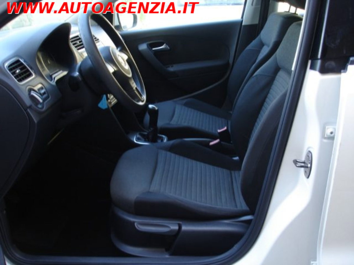 Volkswagen Polo 1.6 TDI 90CV DPF 5 porte Comfortline (9)