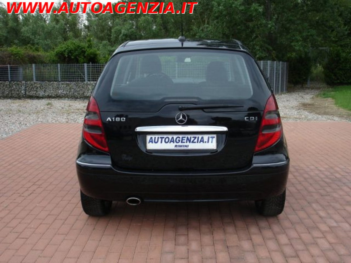 Mercedes-Benz Classe A 180 CDI Avantgarde (7)