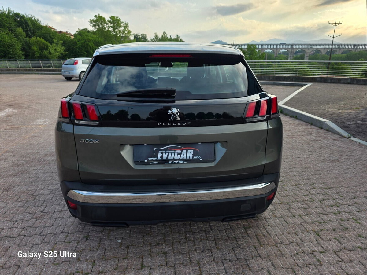 Peugeot 3008 BlueHDi 130 S&S Allure (5)