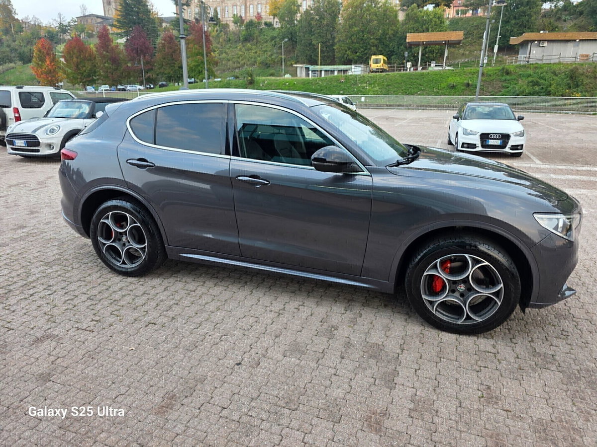 Alfa Romeo Stelvio Stelvio 2.2 Turbodiesel 210 CV AT8 Q4 Veloce