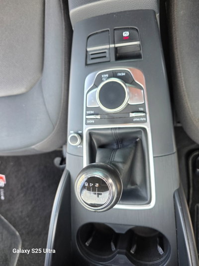 Audi A3 Sportback 30 TDI S line edition (13)