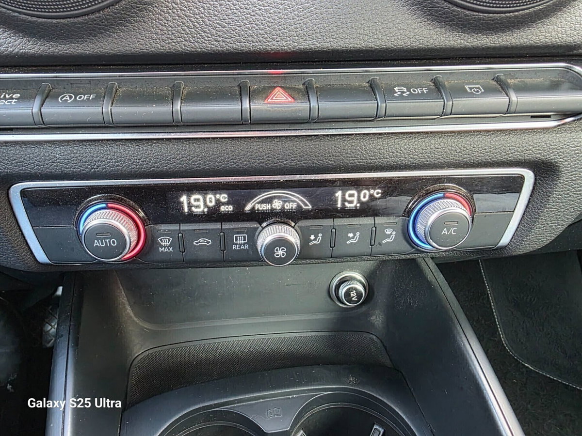 Audi A3 Sportback 30 TDI S line edition (3)