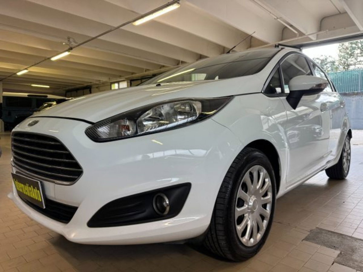 Ford Fiesta 1.5 TDCi 75CV 5 porte