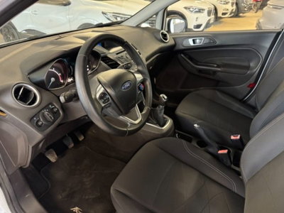 Ford Fiesta 1.5 TDCi 75CV 5 porte (9)
