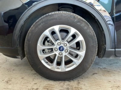 Ford Kuga 1.5 EcoBlue 120 CV 2WD Titanium (10)