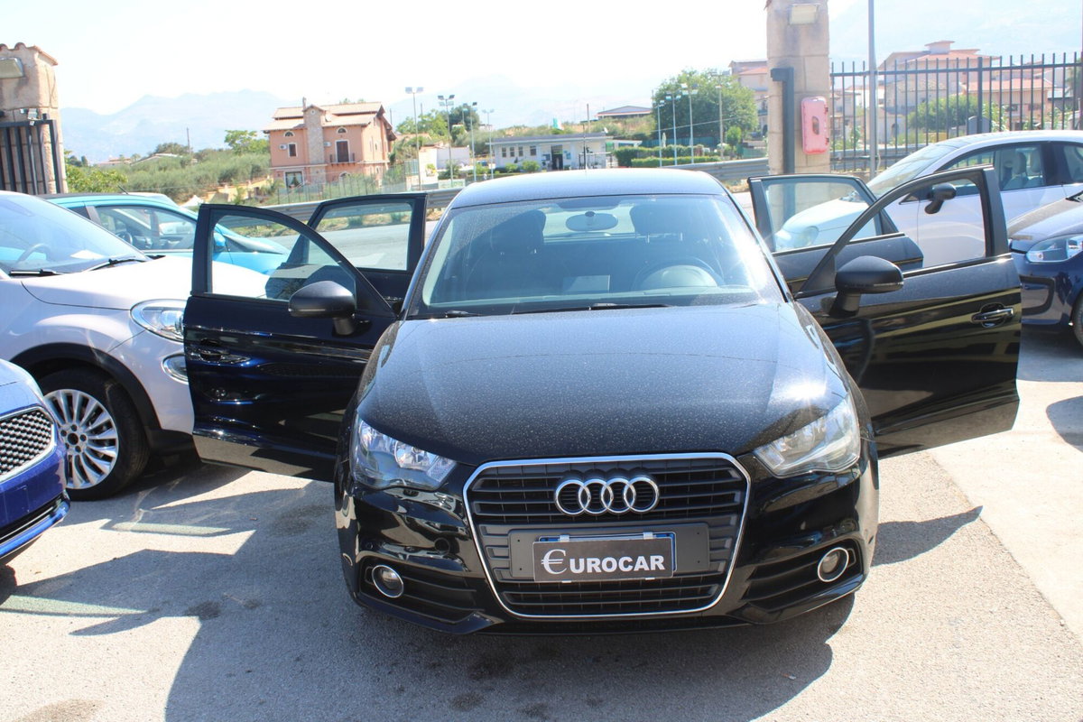 Audi A1 1.6 TDI 105 CV Ambition (12)