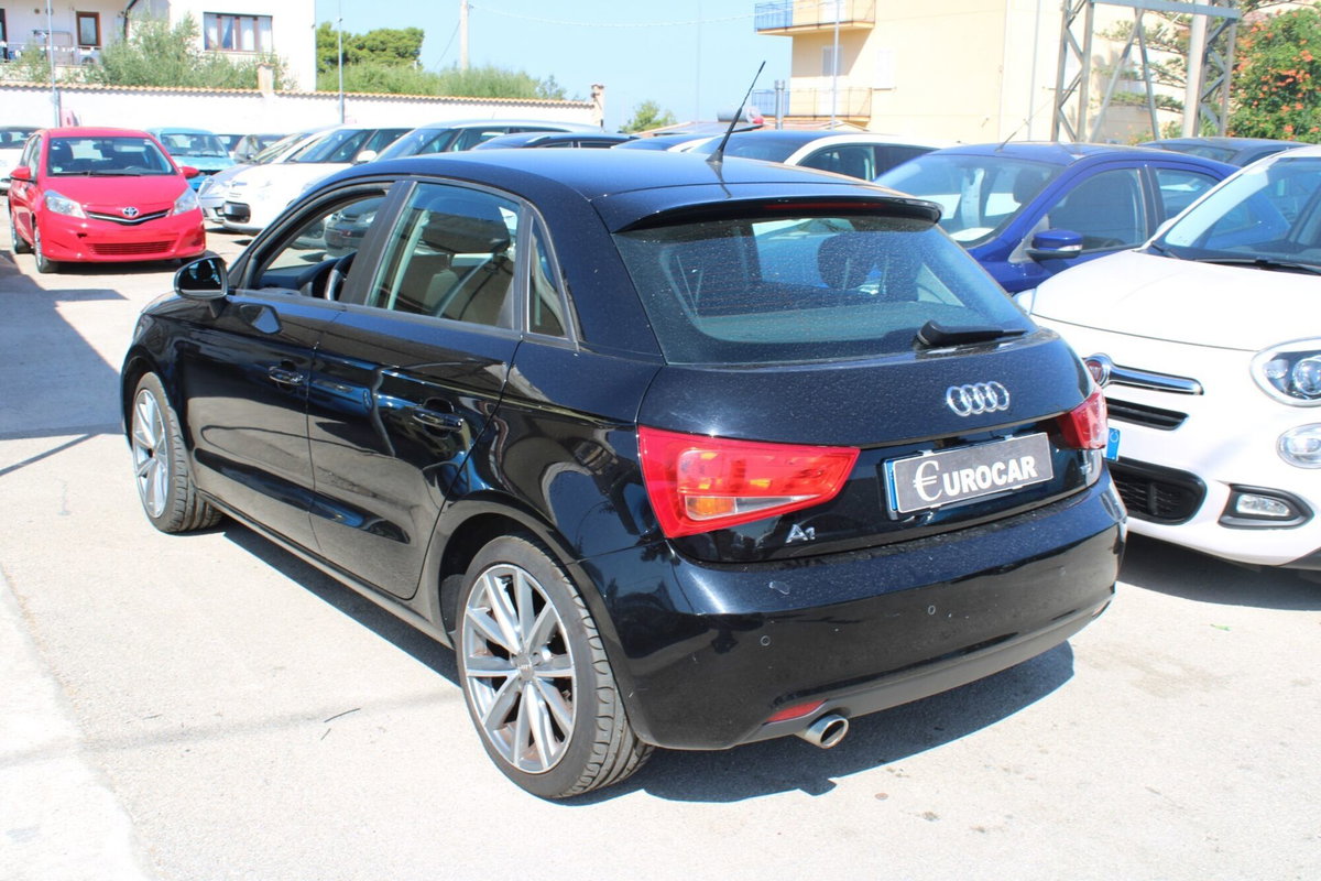 Audi A1 1.6 TDI 105 CV Ambition (4)