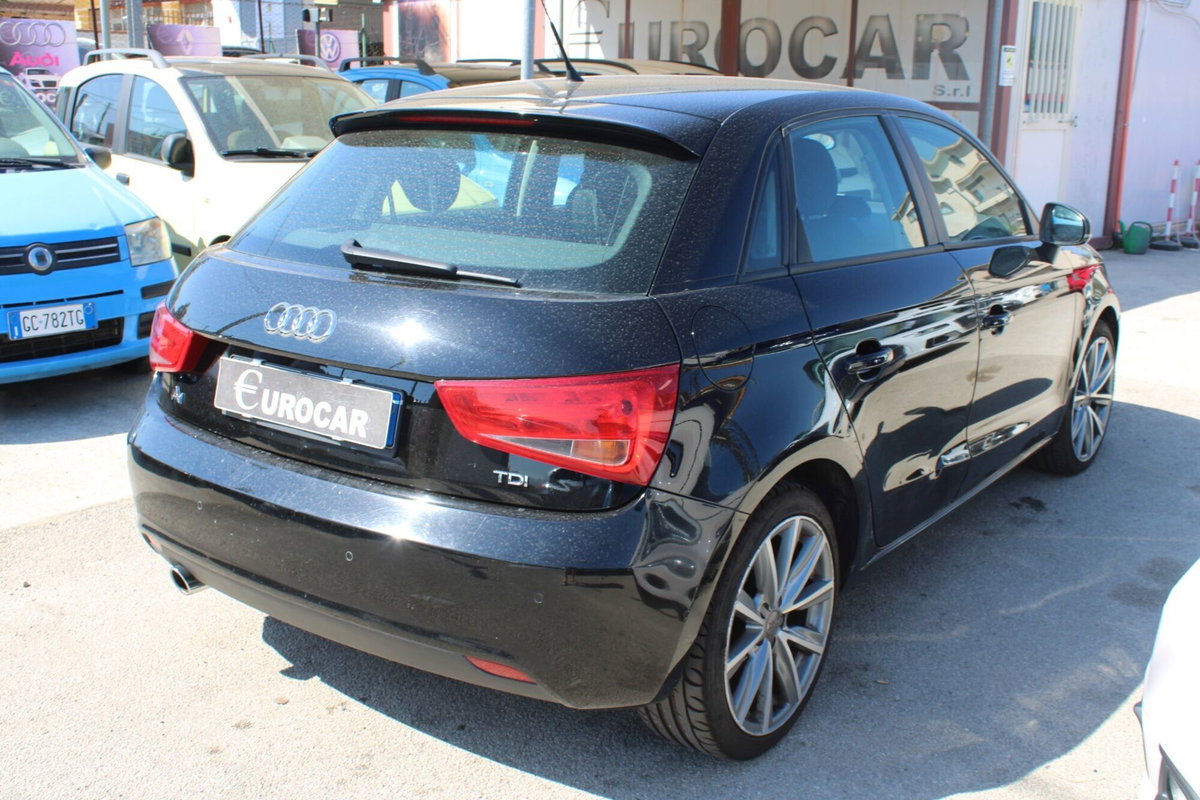 Audi A1 1.6 TDI 105 CV Ambition (7)