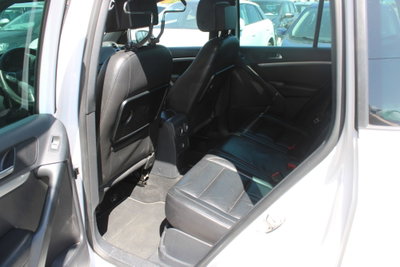 Volkswagen Tiguan 2.0 TDI 110 CV Sport & Style BlueMotion Technology (12)