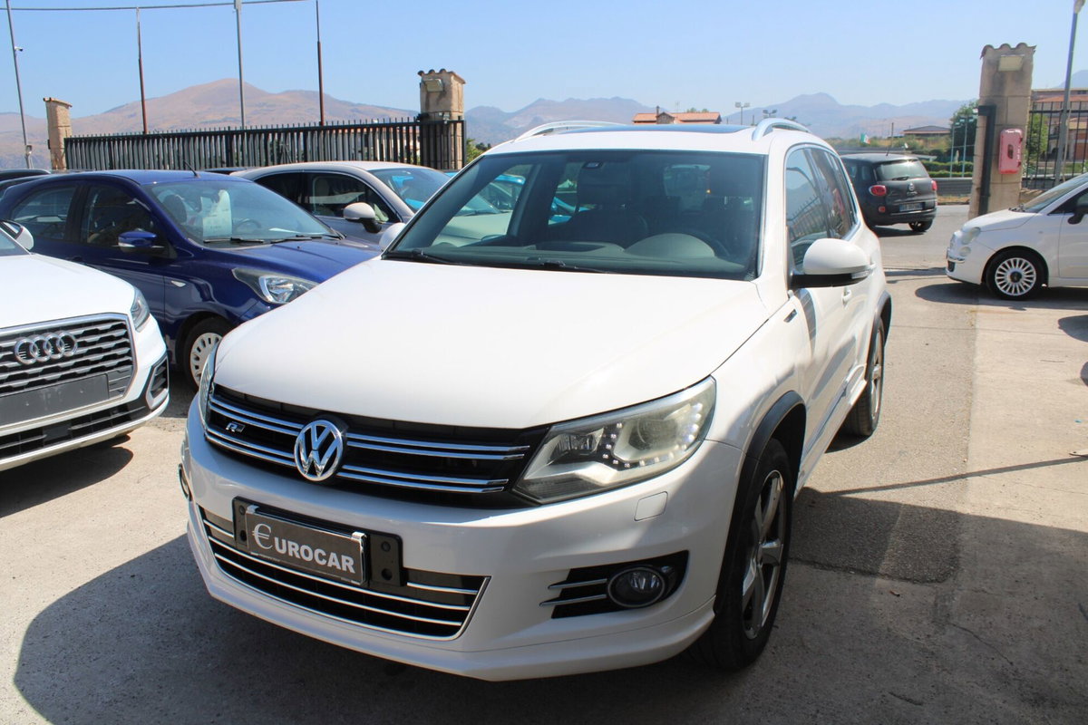 Volkswagen Tiguan 2.0 TDI 110 CV Sport & Style BlueMotion Technology (3)