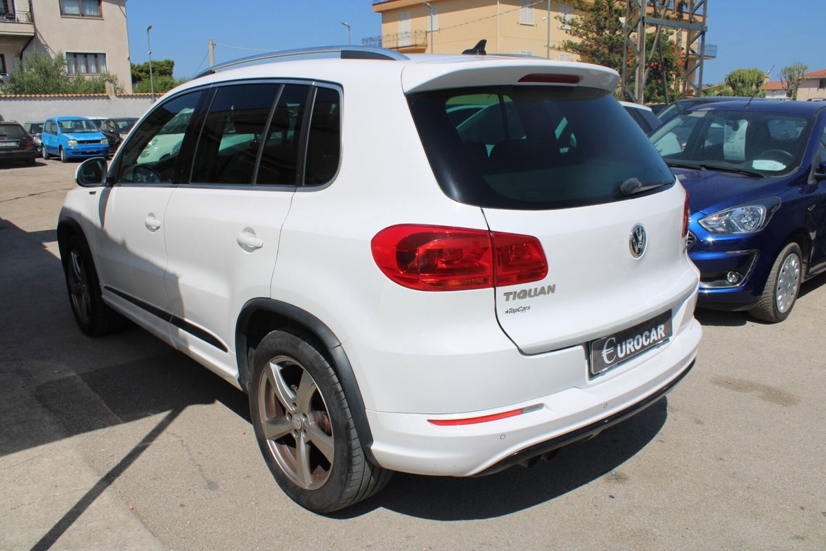 Volkswagen Tiguan 2.0 TDI 110 CV Sport & Style BlueMotion Technology (4)