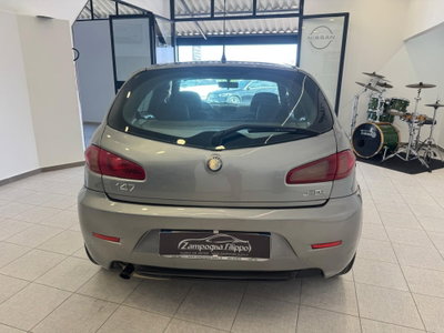 Alfa Romeo 147 1.9 JTD (120) 5 porte Exclusive (7)