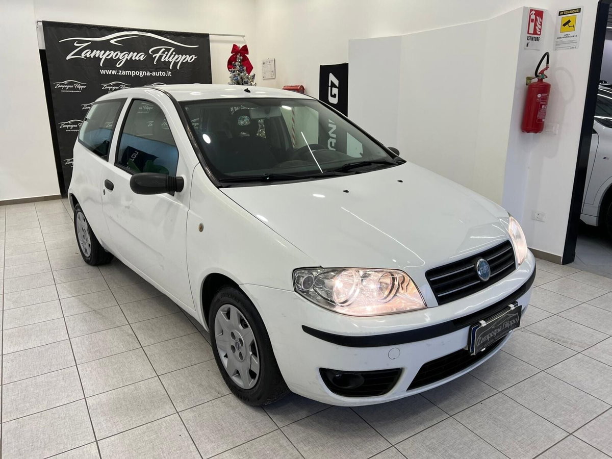 Fiat Punto 1.3 Multijet 16V 3 porte Active (8)