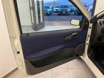 Fiat Punto 1.3 Multijet 16V 3 porte Active (9)