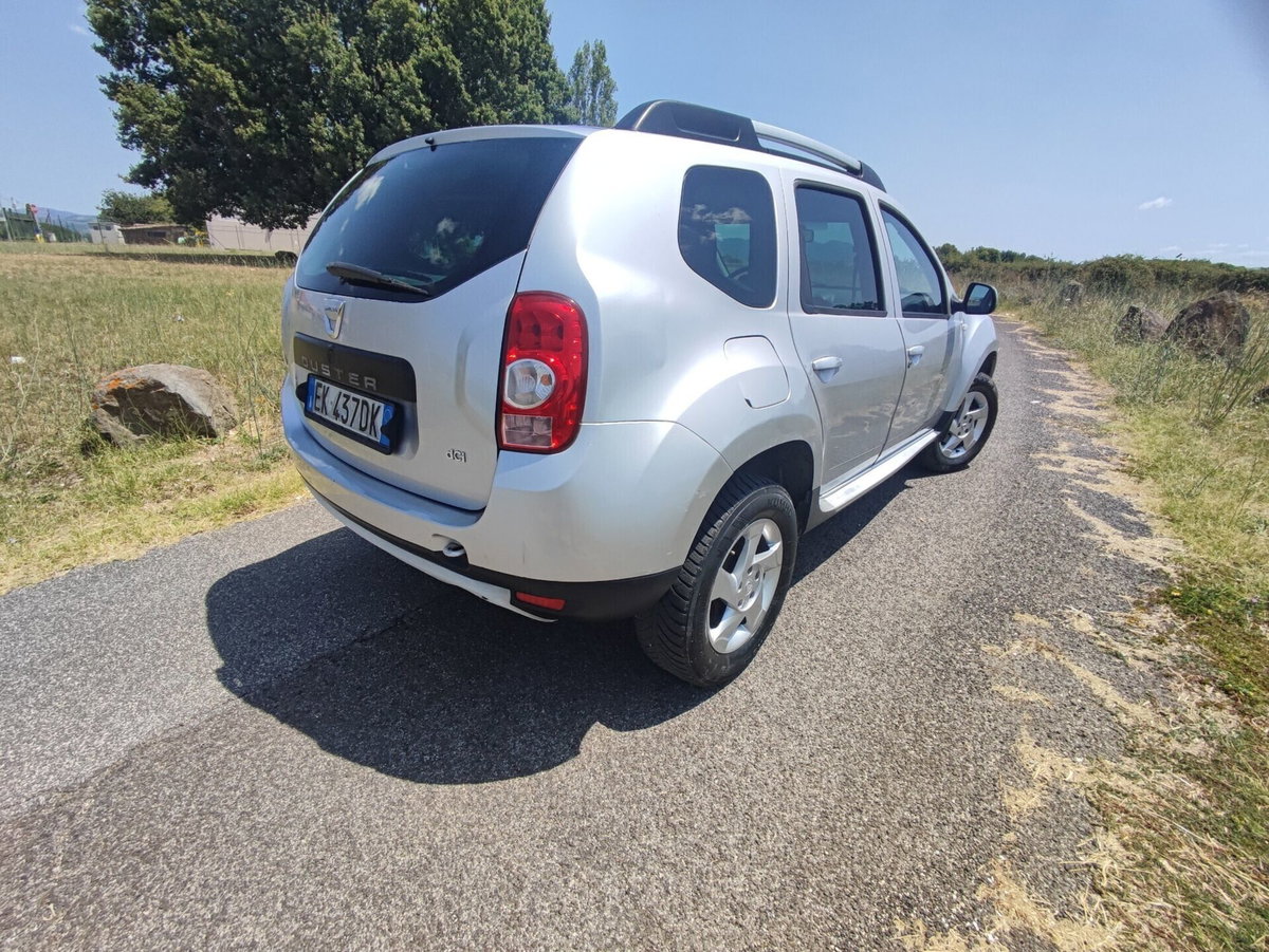 Dacia Duster 1.5 dCi 110CV 4x2 Lauréate (5)