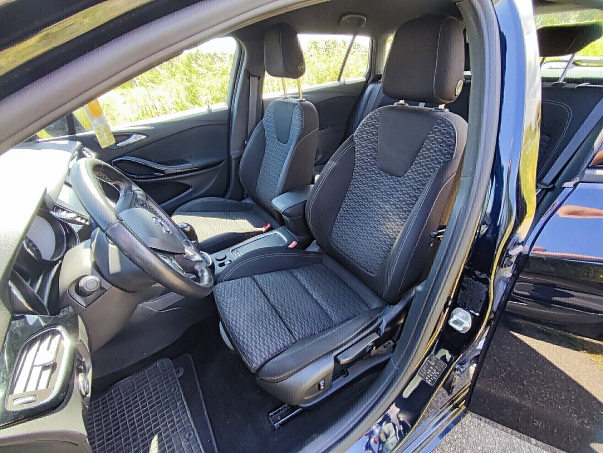 Opel Astra Station Wagon 1.4 Turbo 110CV EcoM Sports Innovation (11)