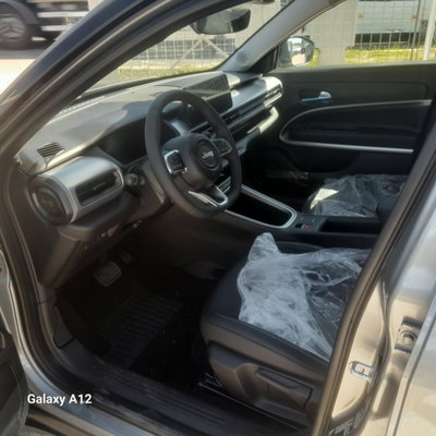 Jeep Avenger 1.2 turbo Summit fwd 100cv (4)