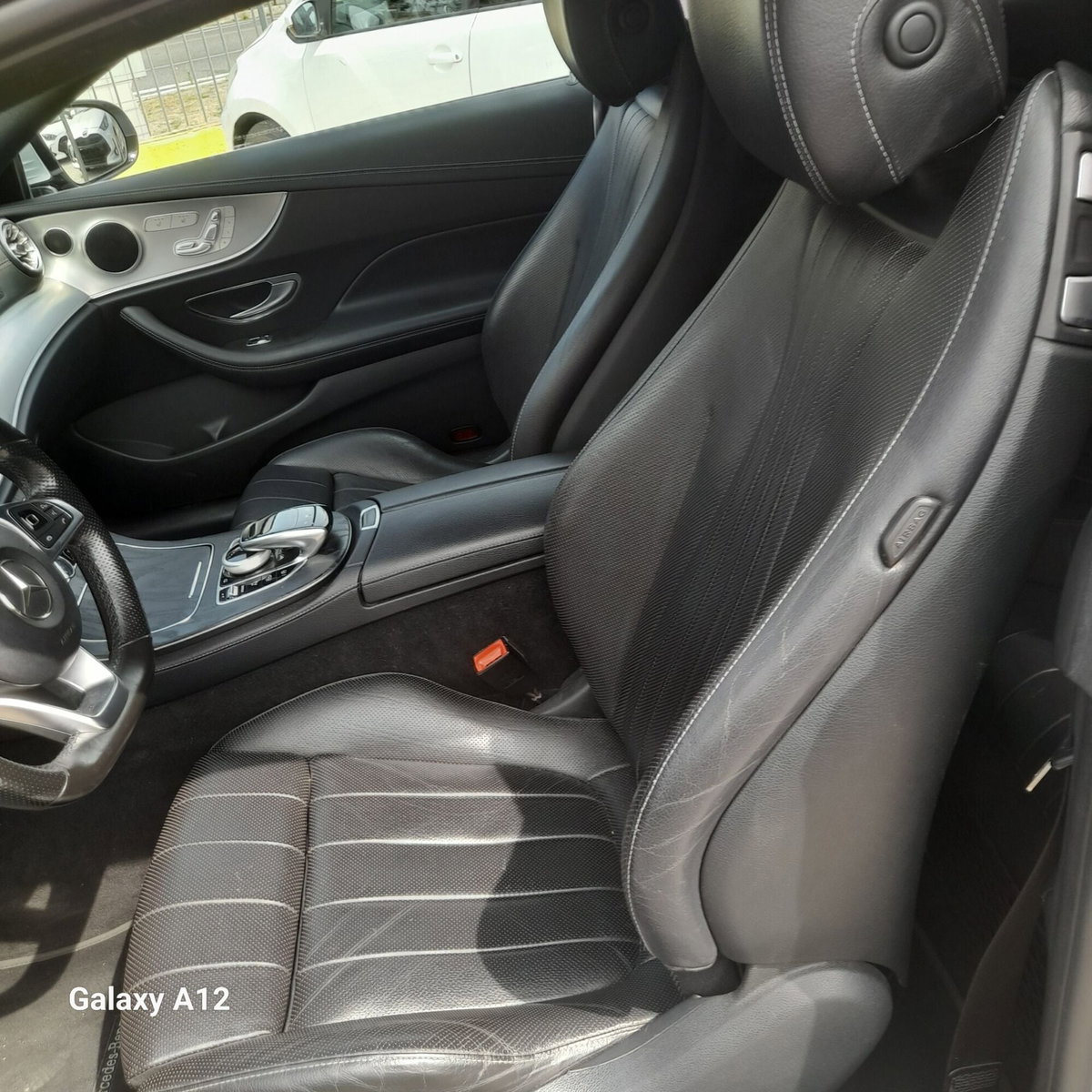 Mercedes-Benz Classe E Coupé 220 d Auto Premium Plus (10)