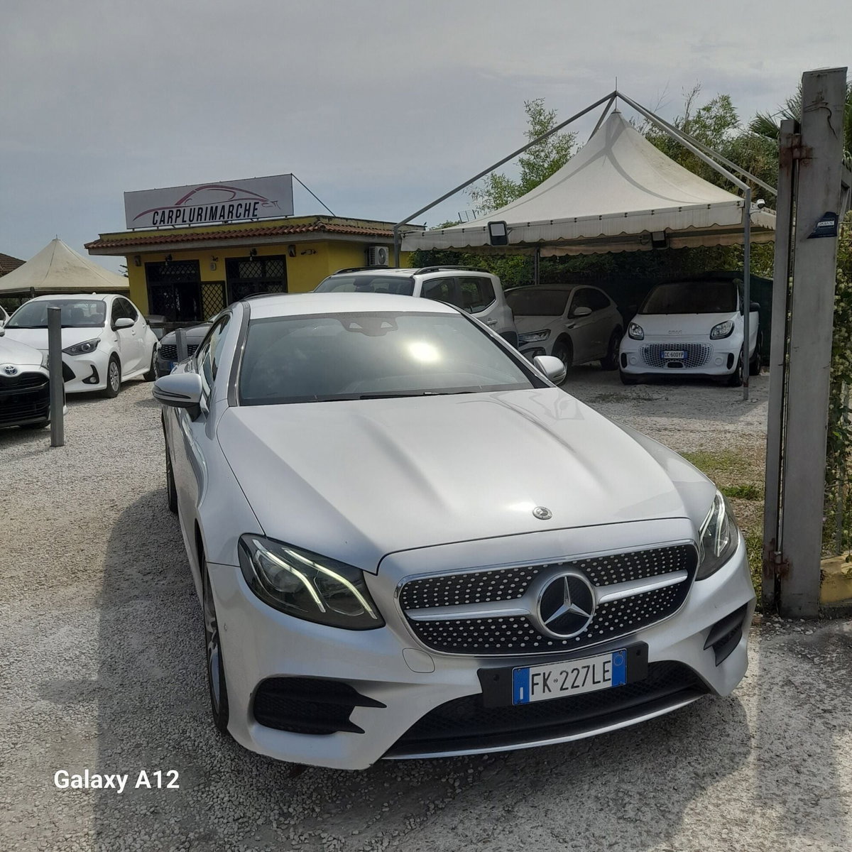 Mercedes-Benz Classe E Coupé 220 d Auto Premium Plus (2)