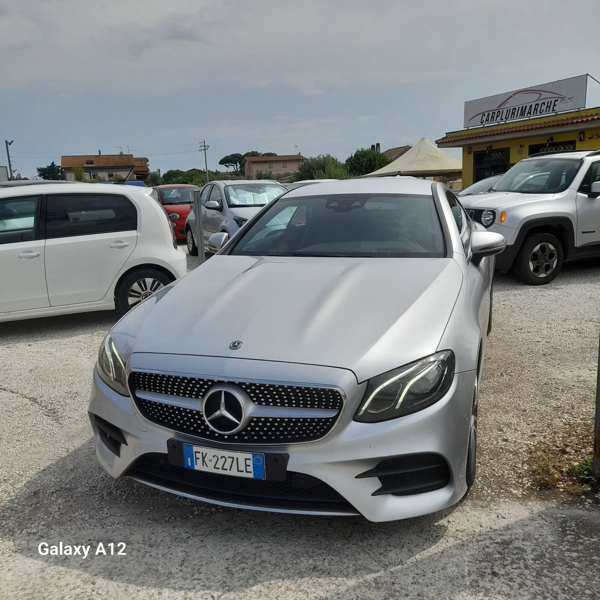 Mercedes-Benz Classe E Coupé 220 d Auto Premium Plus (3)