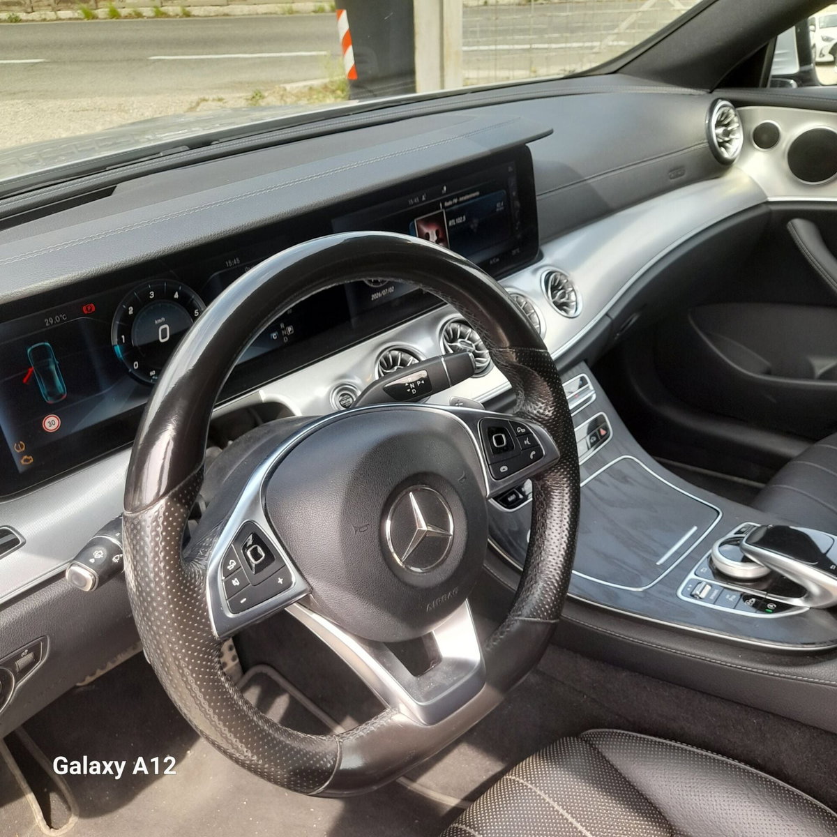 Mercedes-Benz Classe E Coupé 220 d Auto Premium Plus (9)
