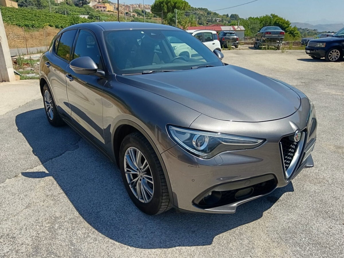 Alfa Romeo Stelvio Stelvio 2.2 Turbodiesel 190 CV AT8 Q4 Business (10)