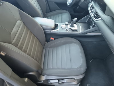 Alfa Romeo Stelvio Stelvio 2.2 Turbodiesel 190 CV AT8 Q4 Business (14)