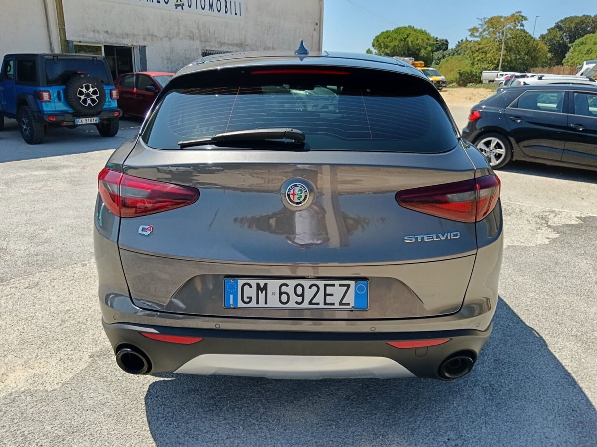 Alfa Romeo Stelvio Stelvio 2.2 Turbodiesel 190 CV AT8 Q4 Business (7)