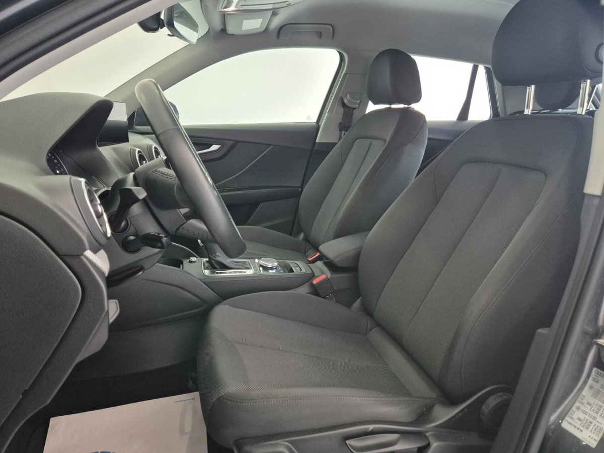 Audi Q2 Q2 30 TDI S tronic Identity Black (10)