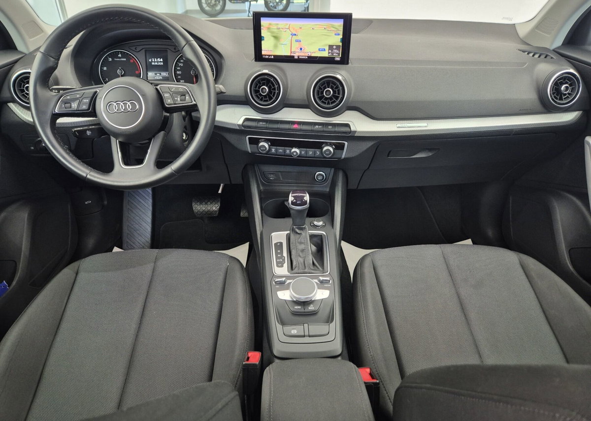 Audi Q2 Q2 30 TDI S tronic Identity Black (15)