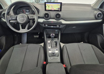 Audi Q2 Q2 30 TDI S tronic Identity Black (15)