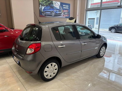 Renault Clio 1.5 dCi 75CV 5 porte Dynamique (4)