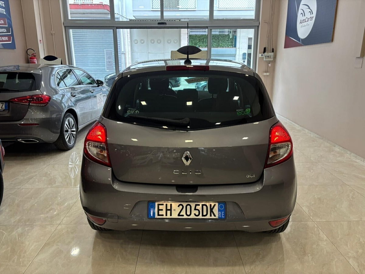 Renault Clio 1.5 dCi 75CV 5 porte Dynamique (5)