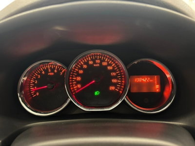 Dacia Sandero 1.5 dCi 8V 75CV Ambiance (17)