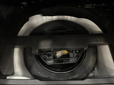 Peugeot 2008 e-HDi 92 CV Stop&Start ETG6 Allure (11)