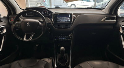 Peugeot 2008 e-HDi 92 CV Stop&Start ETG6 Allure (12)